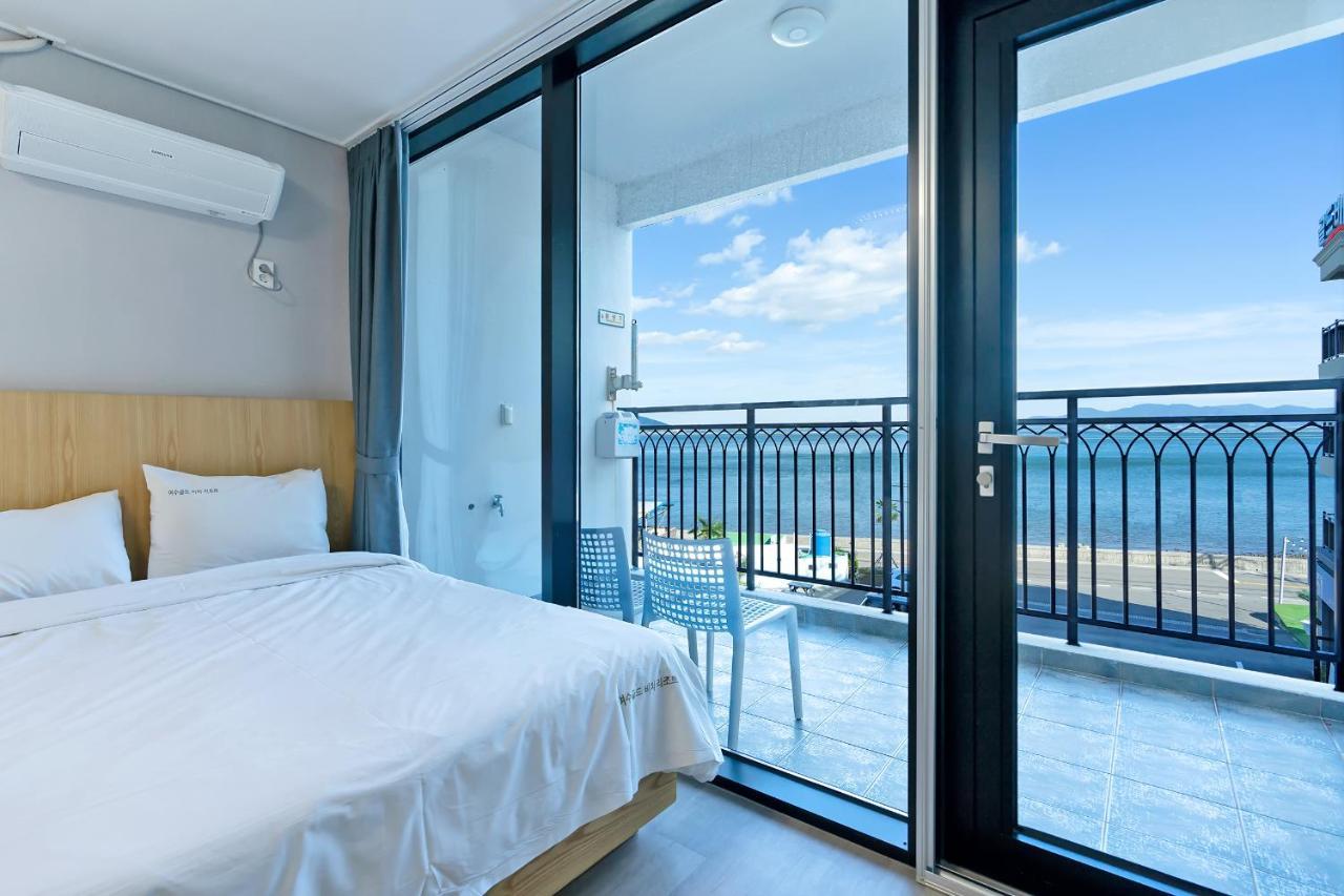 Gold Beach Resort Yeosu Εξωτερικό φωτογραφία