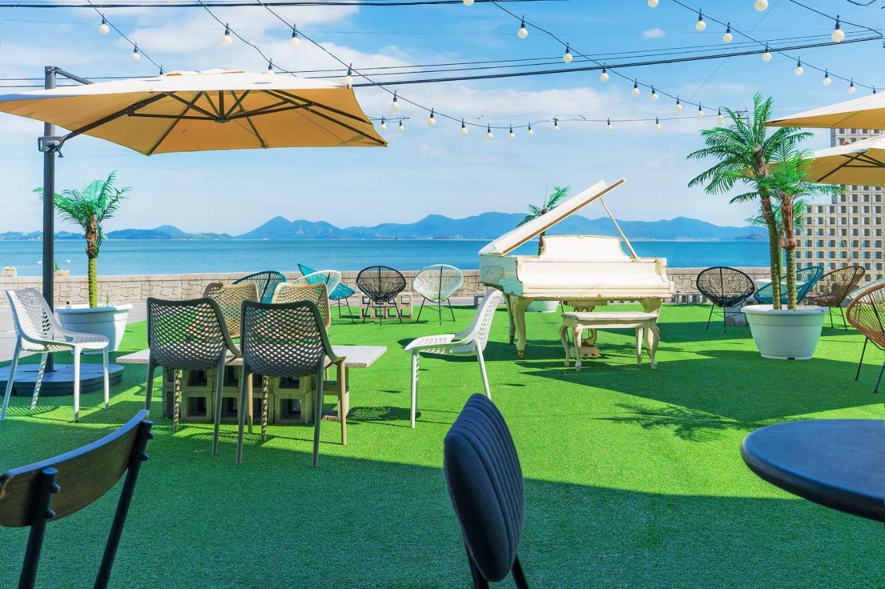 Gold Beach Resort Yeosu Εξωτερικό φωτογραφία